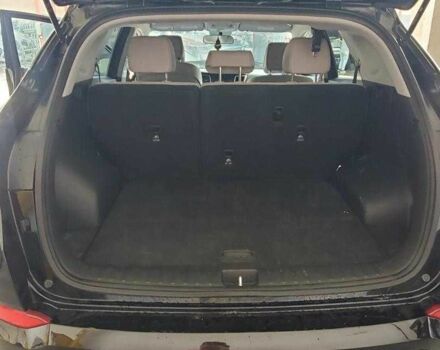 Чорний Хендай Туксон, об'ємом двигуна 2 л та пробігом 104 тис. км за 10100 $, фото 3 на Automoto.ua