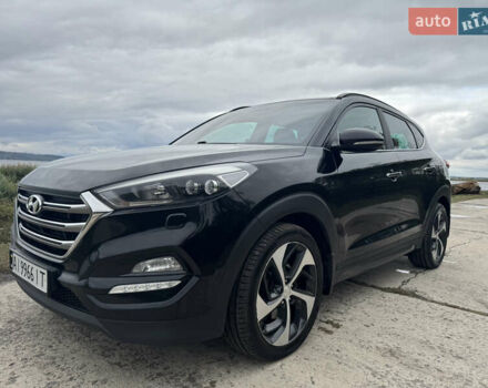 Хендай Туксон 2016 в Киеве на Automoto.ua Черный Хендай Туксон, объемом двигателя 2 л и пробегом 147 тыс. км за 24000 $, фото 4 на Automoto.ua