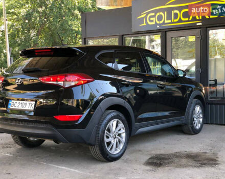 Чорний Хендай Туксон, об'ємом двигуна 2 л та пробігом 134 тис. км за 15700 $, фото 5 на Automoto.ua