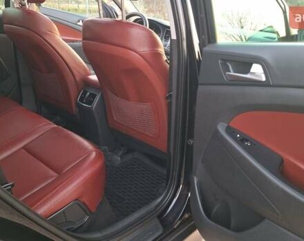 Черный Хендай Туксон, объемом двигателя 2 л и пробегом 192 тыс. км за 19999 $, фото 31 на Automoto.ua