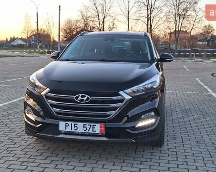 Чорний Хендай Туксон, об'ємом двигуна 2 л та пробігом 192 тис. км за 21000 $, фото 4 на Automoto.ua