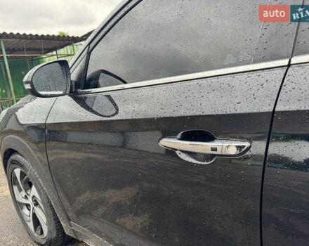 Хендай Туксон 2016 у Братском на Automoto.ua Чорний Хендай Туксон, об'ємом двигуна 1.69 л та пробігом 120 тис. км за 21500 $, фото 8 на Automoto.ua