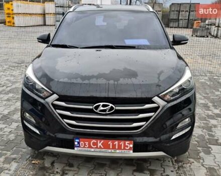 Черный Хендай Туксон, объемом двигателя 2 л и пробегом 178 тыс. км за 19200 $, фото 3 на Automoto.ua