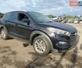 Чорний Хендай Туксон, об'ємом двигуна 2 л та пробігом 165 тис. км за 2900 $, фото 3 на Automoto.ua