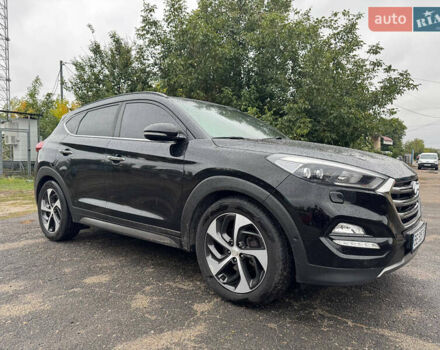 Хендай Туксон 2016 у Братском на Automoto.ua Чорний Хендай Туксон, об'ємом двигуна 1.69 л та пробігом 120 тис. км за 21500 $, фото 3 на Automoto.ua