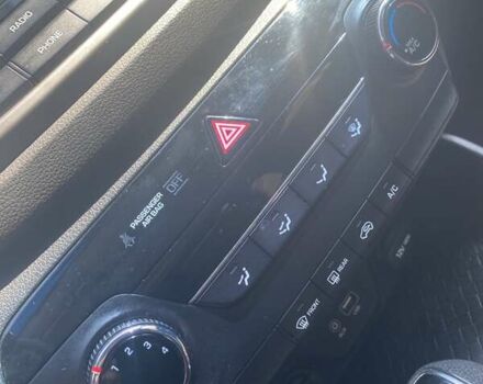 Черный Хендай Туксон, объемом двигателя 2 л и пробегом 126 тыс. км за 14500 $, фото 12 на Automoto.ua