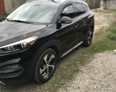 Черный Хендай Туксон, объемом двигателя 1.59 л и пробегом 188 тыс. км за 15500 $, фото 6 на Automoto.ua