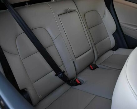 Черный Хендай Туксон, объемом двигателя 1.6 л и пробегом 73 тыс. км за 16200 $, фото 14 на Automoto.ua