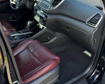 Хендай Туксон 2016 в Ирпене на Automoto.ua Черный Хендай Туксон, объемом двигателя 2 л и пробегом 222 тыс. км за 15500 $, фото 11 на Automoto.ua