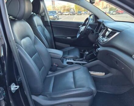 Хендай Туксон 2016 у Чернівцях на Automoto.ua Чорний Хендай Туксон, об'ємом двигуна 2.2 л та пробігом 234 тис. км за 19500 $, фото 10 на Automoto.ua