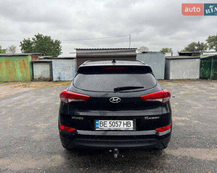 Хендай Туксон 2016 у Братском на Automoto.ua Чорний Хендай Туксон, об'ємом двигуна 1.69 л та пробігом 120 тис. км за 21500 $, фото 6 на Automoto.ua
