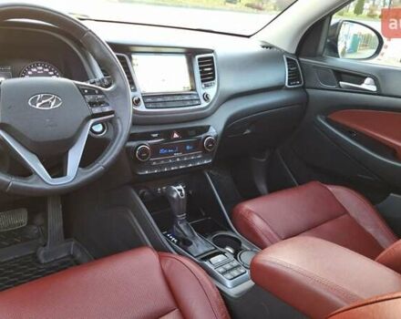 Черный Хендай Туксон, объемом двигателя 2 л и пробегом 192 тыс. км за 19999 $, фото 29 на Automoto.ua