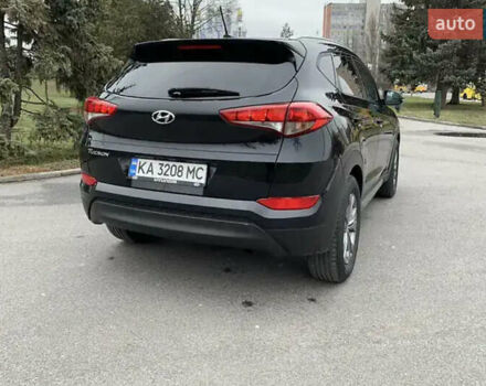 Хендай Туксон 2016 в Черновцах на Automoto.ua Черный Хендай Туксон, объемом двигателя 2 л и пробегом 153 тыс. км за 16500 $, фото 11 на Automoto.ua