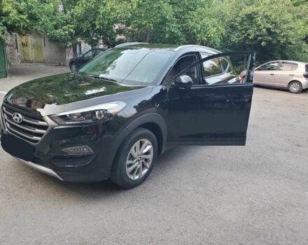 Чорний Хендай Туксон, об'ємом двигуна 2 л та пробігом 104 тис. км за 10100 $, фото 5 на Automoto.ua