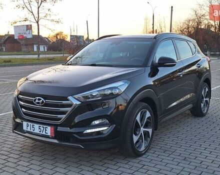 Чорний Хендай Туксон, об'ємом двигуна 2 л та пробігом 192 тис. км за 21000 $, фото 3 на Automoto.ua