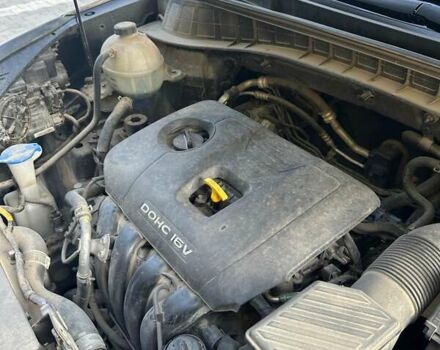 Черный Хендай Туксон, объемом двигателя 2 л и пробегом 71 тыс. км за 19999 $, фото 4 на Automoto.ua