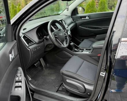 Хендай Туксон 2016 в Львове на Automoto.ua Черный Хендай Туксон, объемом двигателя 1.7 л и пробегом 145 тыс. км за 11999 $, фото 5 на Automoto.ua