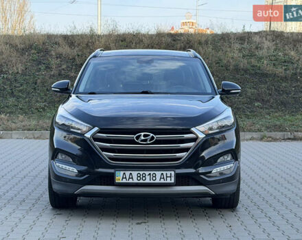 Черный Хендай Туксон, объемом двигателя 1.59 л и пробегом 182 тыс. км за 16800 $, фото 4 на Automoto.ua