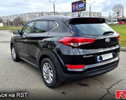 Черный Хендай Туксон, объемом двигателя 2 л и пробегом 123 тыс. км за 15900 $, фото 3 на Automoto.ua