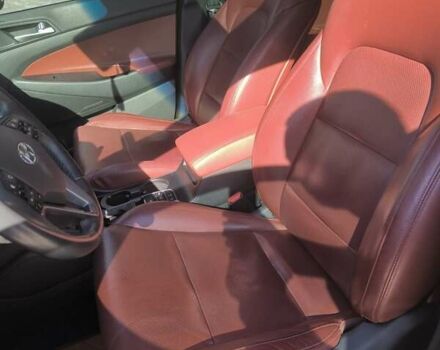 Черный Хендай Туксон, объемом двигателя 2 л и пробегом 120 тыс. км за 21000 $, фото 19 на Automoto.ua