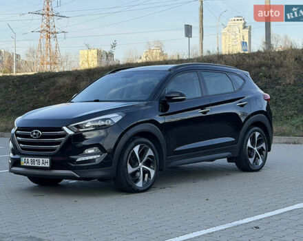 Черный Хендай Туксон, объемом двигателя 1.59 л и пробегом 182 тыс. км за 16800 $, фото 5 на Automoto.ua