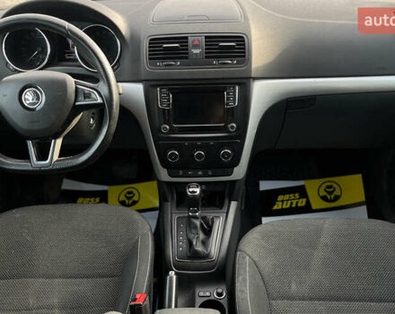 Черный Хендай Туксон, объемом двигателя 2 л и пробегом 242 тыс. км за 12900 $, фото 9 на Automoto.ua