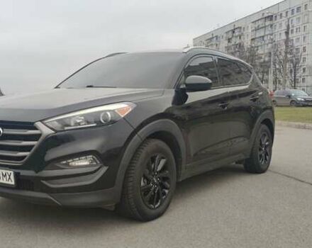 Чорний Хендай Туксон, об'ємом двигуна 2 л та пробігом 143 тис. км за 18000 $, фото 1 на Automoto.ua