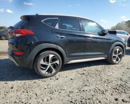 Черный Хендай Туксон, объемом двигателя 1.6 л и пробегом 157 тыс. км за 2600 $, фото 2 на Automoto.ua