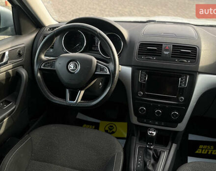 Черный Хендай Туксон, объемом двигателя 2 л и пробегом 242 тыс. км за 12900 $, фото 15 на Automoto.ua