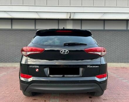Чорний Хендай Туксон, об'ємом двигуна 1.7 л та пробігом 98 тис. км за 14000 $, фото 9 на Automoto.ua