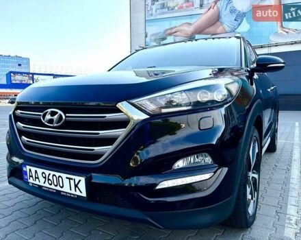 Черный Хендай Туксон, объемом двигателя 2 л и пробегом 98 тыс. км за 24000 $, фото 5 на Automoto.ua