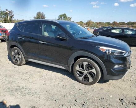 Черный Хендай Туксон, объемом двигателя 1.6 л и пробегом 157 тыс. км за 2600 $, фото 3 на Automoto.ua