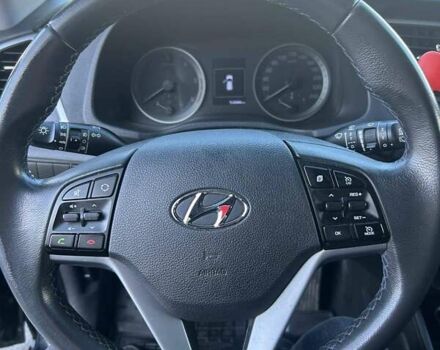 Чорний Хендай Туксон, об'ємом двигуна 1.69 л та пробігом 155 тис. км за 16500 $, фото 10 на Automoto.ua