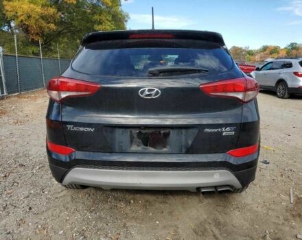 Чорний Хендай Туксон, об'ємом двигуна 1.6 л та пробігом 86 тис. км за 3400 $, фото 5 на Automoto.ua