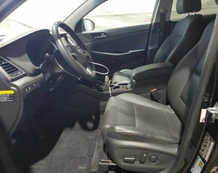 Чорний Хендай Туксон, об'ємом двигуна 2 л та пробігом 45 тис. км за 10000 $, фото 6 на Automoto.ua