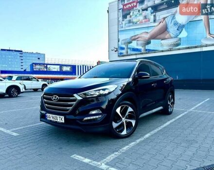 Черный Хендай Туксон, объемом двигателя 2 л и пробегом 98 тыс. км за 24000 $, фото 2 на Automoto.ua