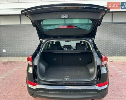 Чорний Хендай Туксон, об'ємом двигуна 1.69 л та пробігом 98 тис. км за 14000 $, фото 22 на Automoto.ua