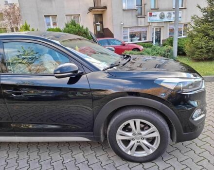 Хендай Туксон 2017 в Киеве на Automoto.ua Черный Хендай Туксон, объемом двигателя 1.6 л и пробегом 73 тыс. км за 9400 $, фото 3 на Automoto.ua