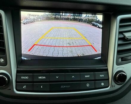 Чорний Хендай Туксон, об'ємом двигуна 1.7 л та пробігом 98 тис. км за 14000 $, фото 16 на Automoto.ua