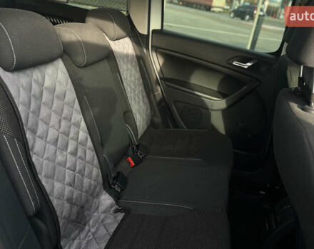 Черный Хендай Туксон, объемом двигателя 2 л и пробегом 242 тыс. км за 12900 $, фото 17 на Automoto.ua