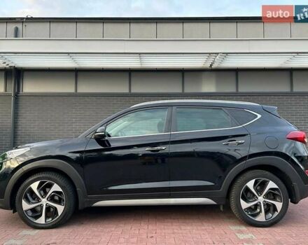 Чорний Хендай Туксон, об'ємом двигуна 1.69 л та пробігом 98 тис. км за 14000 $, фото 11 на Automoto.ua