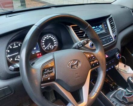 Хендай Туксон 2017 в Днепре (Днепропетровске) на Automoto.ua Черный Хендай Туксон, объемом двигателя 2 л и пробегом 118 тыс. км за 16200 $, фото 15 на Automoto.ua