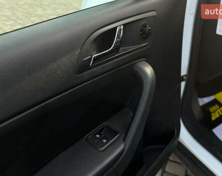 Черный Хендай Туксон, объемом двигателя 2 л и пробегом 242 тыс. км за 12900 $, фото 23 на Automoto.ua