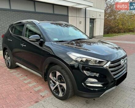 Чорний Хендай Туксон, об'ємом двигуна 1.69 л та пробігом 98 тис. км за 14000 $, фото 1 на Automoto.ua