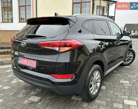 Черный Хендай Туксон, объемом двигателя 2 л и пробегом 156 тыс. км за 12800 $, фото 53 на Automoto.ua