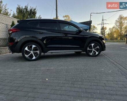 Чорний Хендай Туксон, об'ємом двигуна 2.4 л та пробігом 49 тис. км за 21500 $, фото 3 на Automoto.ua