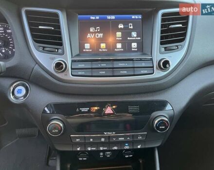 Чорний Хендай Туксон, об'ємом двигуна 2.4 л та пробігом 49 тис. км за 21500 $, фото 15 на Automoto.ua