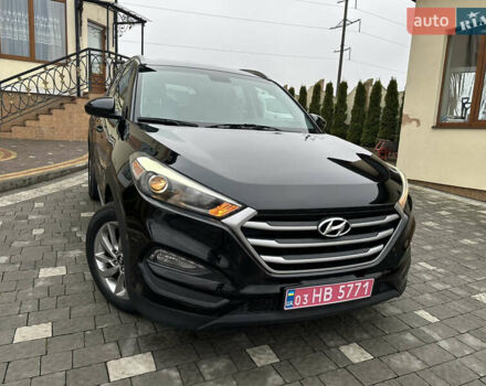 Черный Хендай Туксон, объемом двигателя 2 л и пробегом 156 тыс. км за 12800 $, фото 45 на Automoto.ua