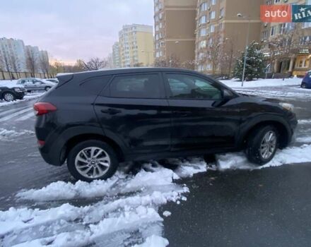 Чорний Хендай Туксон, об'ємом двигуна 1.98 л та пробігом 155 тис. км за 14800 $, фото 9 на Automoto.ua