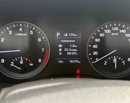 Чорний Хендай Туксон, об'ємом двигуна 2 л та пробігом 70 тис. км за 23000 $, фото 8 на Automoto.ua